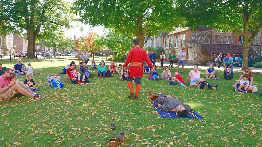 Anglo-Saxon Burial Presentation| &copy;P. Szypa 2019