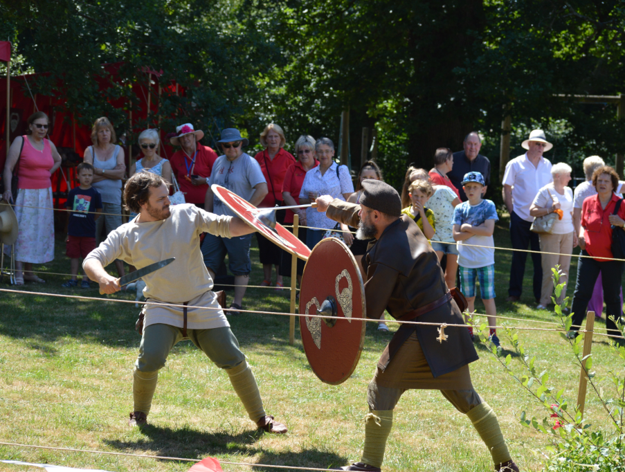 Anglo-Saxon Combat at it's simplest. | &copy;E. Haynes 2018